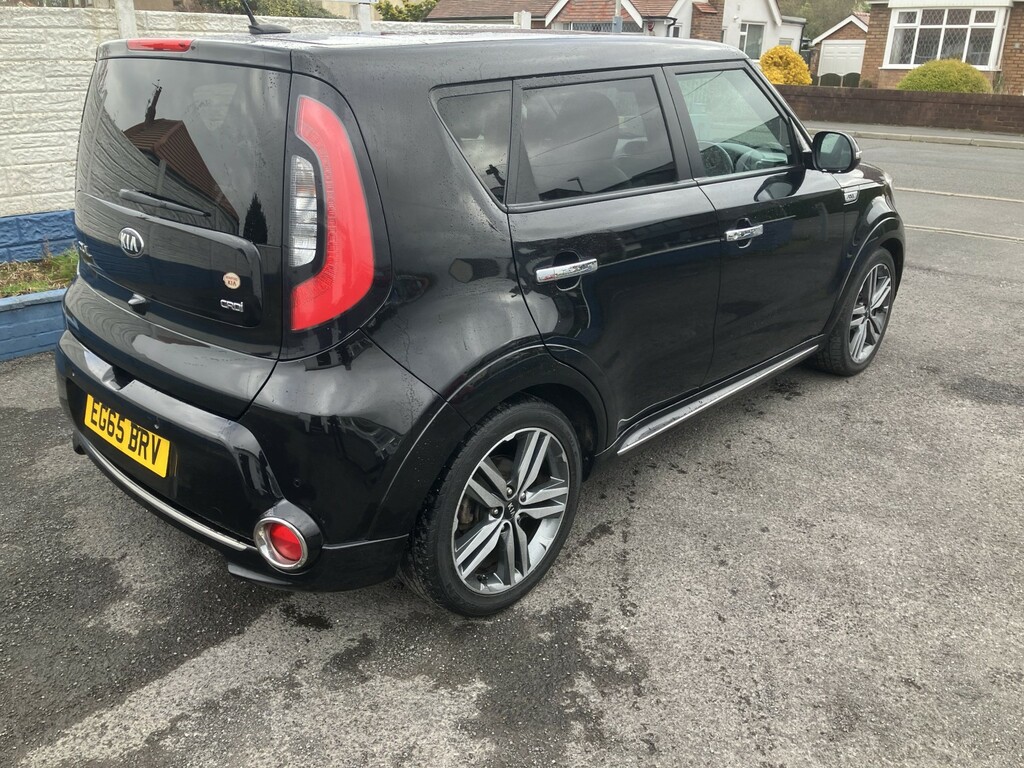 Kia Soul Suv 1.6 Crdi Maxx 201665 Black #2