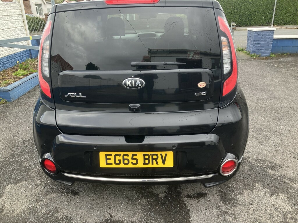 Kia Soul Suv 1.6 Crdi Maxx 201665 Black #3