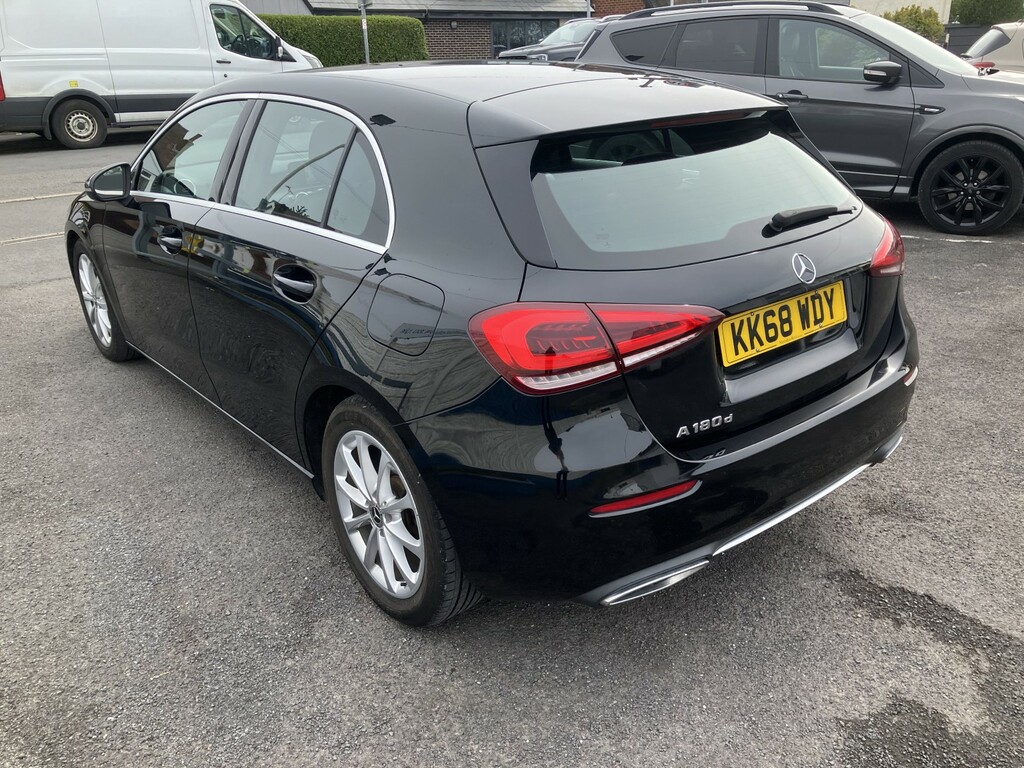 Mercedes-Benz A Class Hatchback 1.5 A180d Sport 201968 KK68WDY Black #4