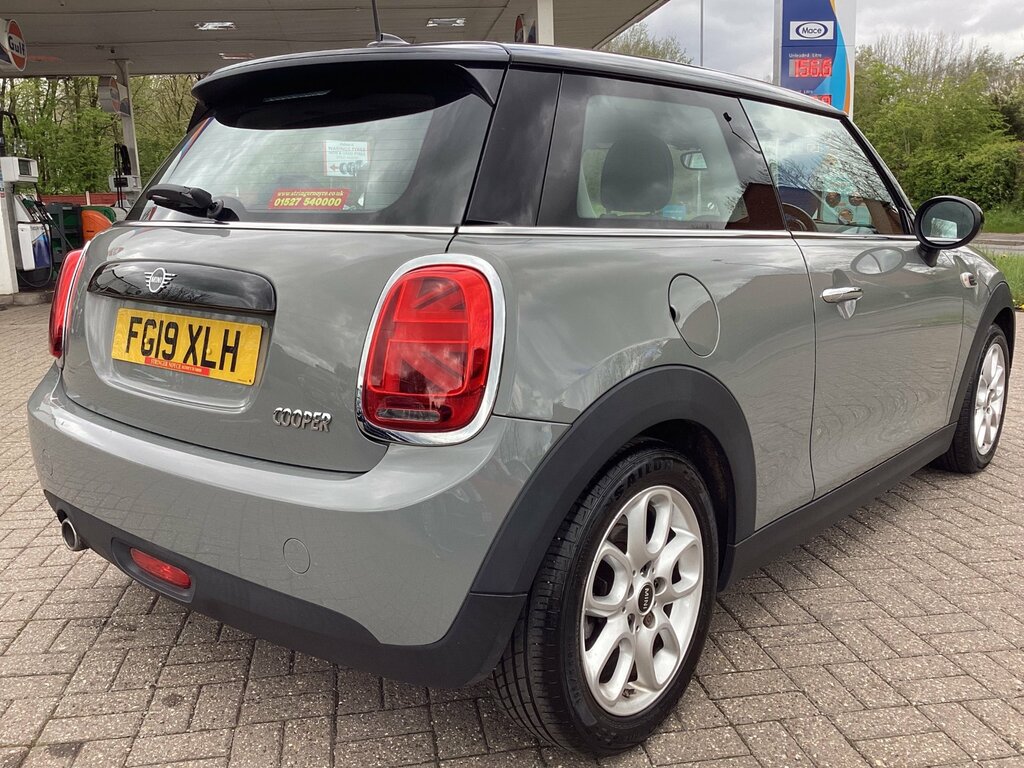 Mini Hatch 1.5 Cooper Classic Hatchback Eur FG19XLH Grey #3