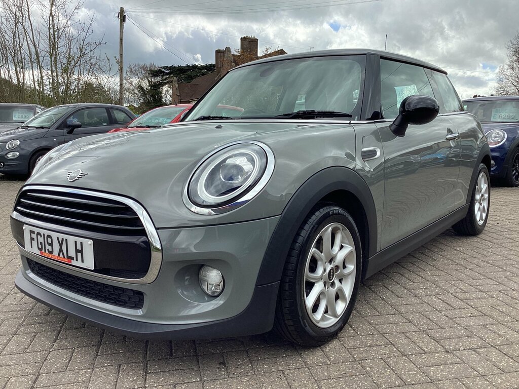 Mini Hatch 1.5 Cooper Classic Hatchback Eur Grey