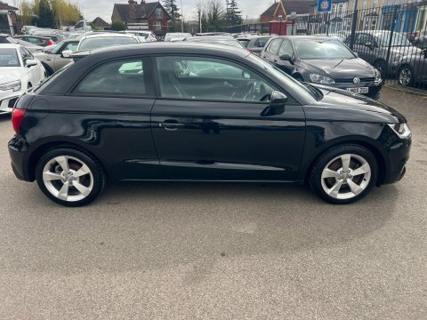 Audi A1 1.4 Tfsi Sport LN67XSX Black #6