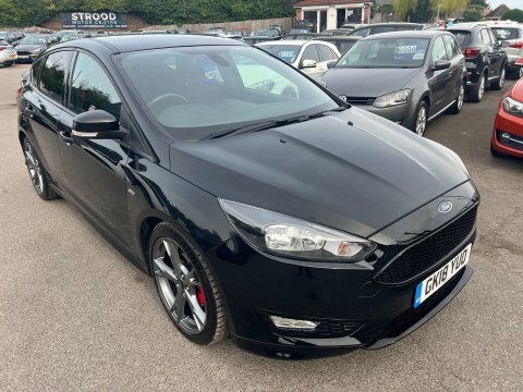 Ford Focus 1.0T Ecoboost St-line Black