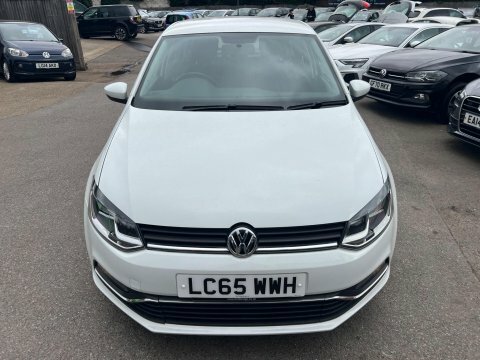 Volkswagen Polo 1.2 Tsi Bluemotion LC65WWH White #2
