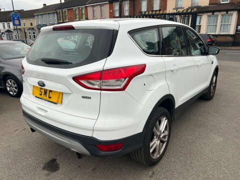 Ford Kuga 1.6T Ecoboost Titanium White #5