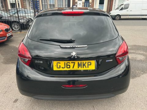 Peugeot 208 1.2 Puretech Black GJ67MKP Black #4