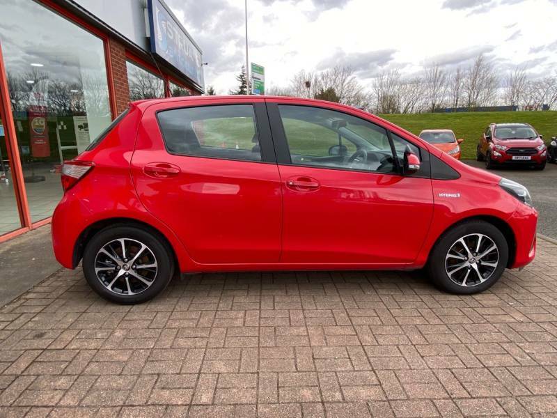 Toyota Yaris Icon Tech 1.5 Hybrid Cvt - 2018 68 ST68CZP Red #6