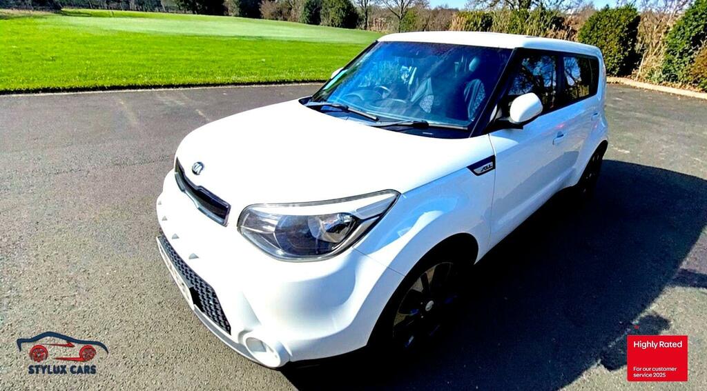 Kia Soul 1.6 Crdi Connect Plus Euro 5 White #2