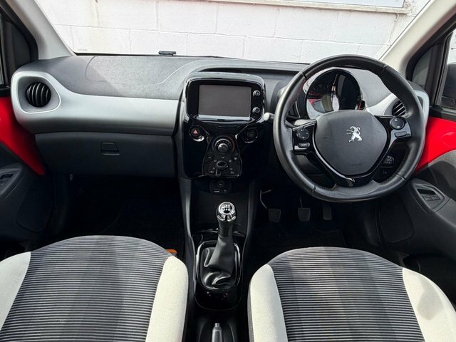 Peugeot 108 1.2 Puretech Allure Top EF66PYS Red #4