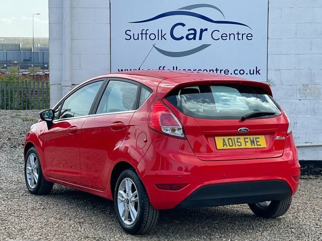 Ford Fiesta 1.25 Zetec Hatchback AO15FWE Red #2