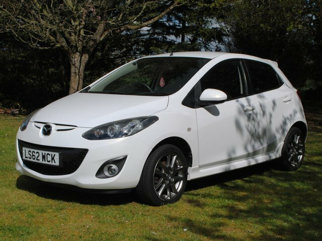 Mazda 2 1.3 Venture Hatchback White