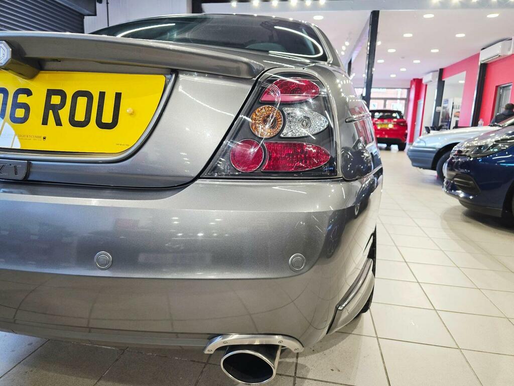 MG ZT Saloon Blue #43