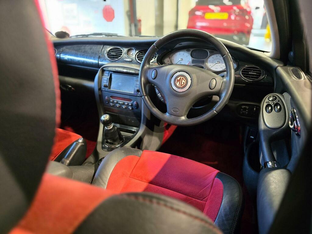 MG ZT Saloon Blue #53