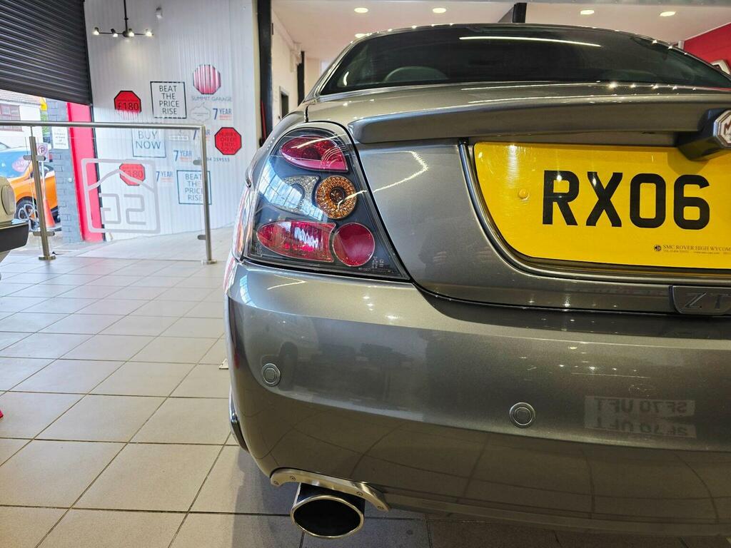 MG ZT Saloon Blue #39