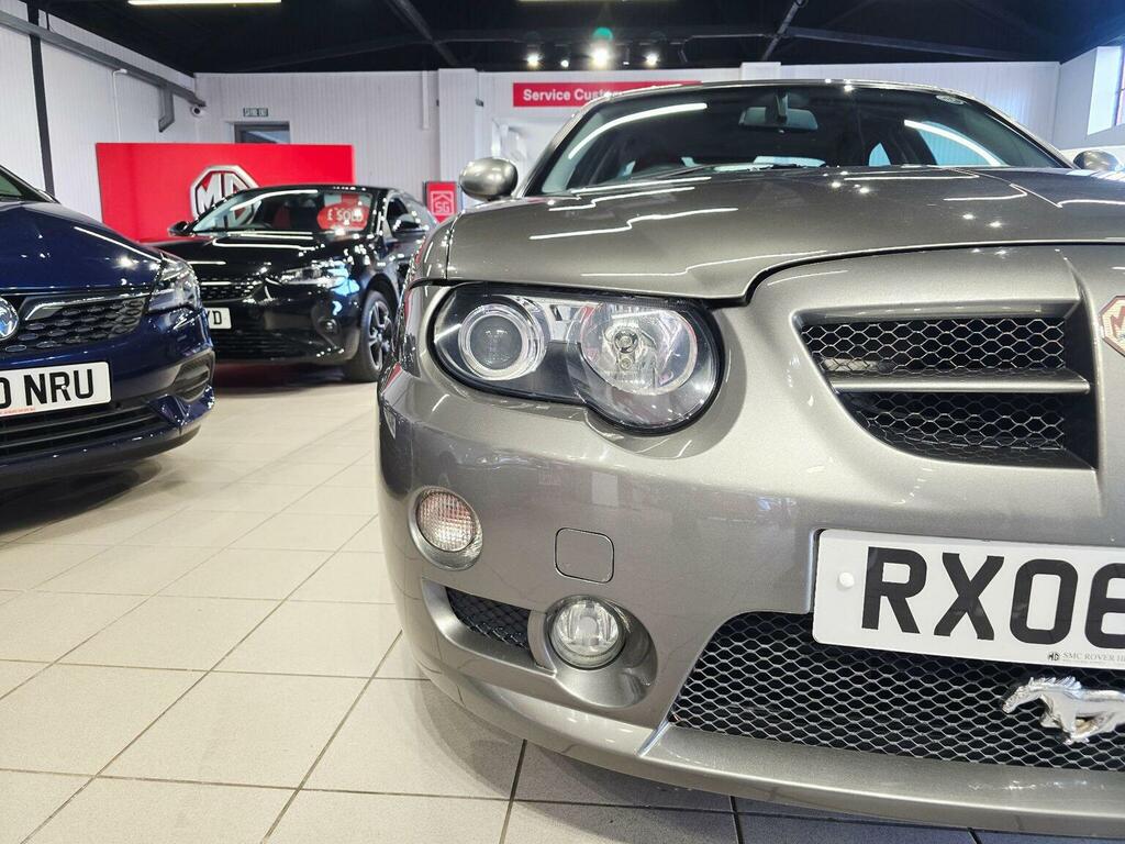 MG ZT Saloon Blue #11