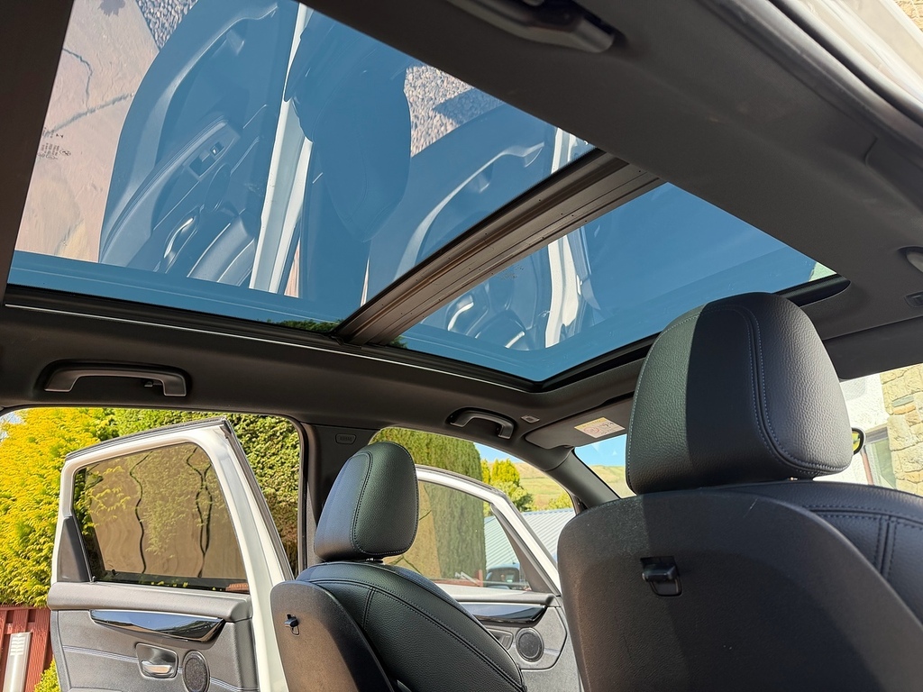 BMW 2 Series Active Tourer X-drive 220D M Sport U710 Ulez White