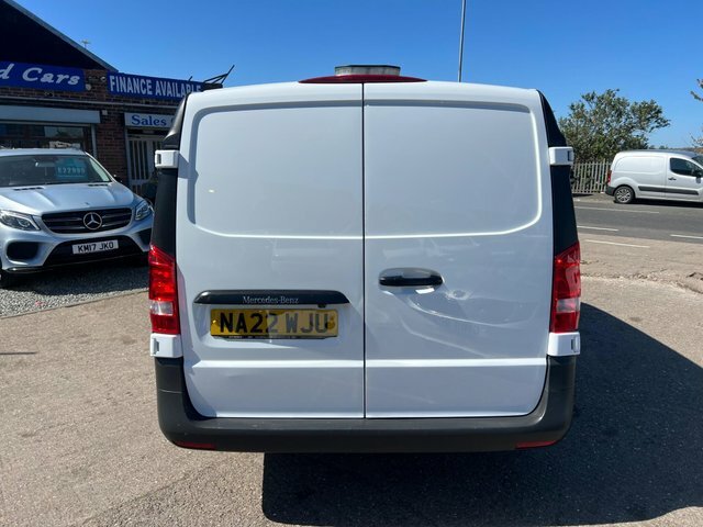 Mercedes-Benz Vito 114 Cdi Progressive G-tronic NA22WJU White #6