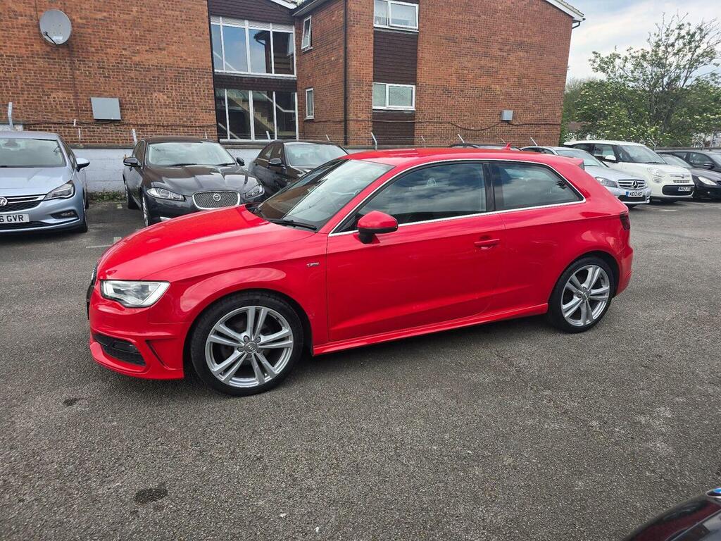 Audi A3 1.4 Tfsi Cod S Line Euro 6 Ss MJ15FMG Red #4