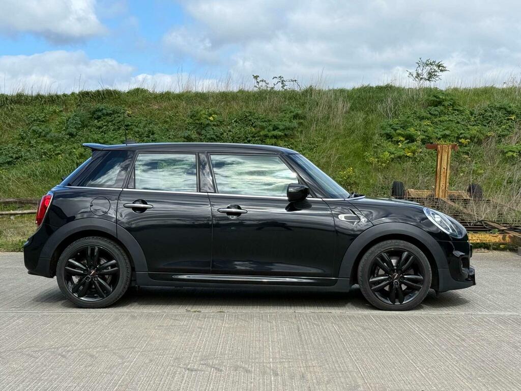 Mini Hatch 1.5 Cooper Sport Steptronic Euro 6 Ss EP19RRO Black #4