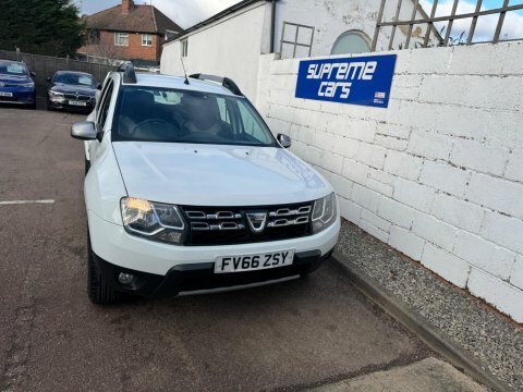 Dacia Duster 1.5 Dci Laureate FV66ZSY #3