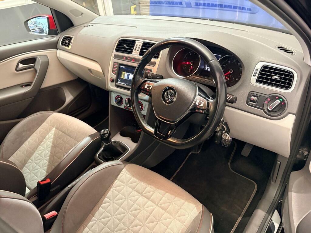 Volkswagen Polo Hatchback 1.2 Tsi Bluemotion Tech Beats Euro 6 S Black #4