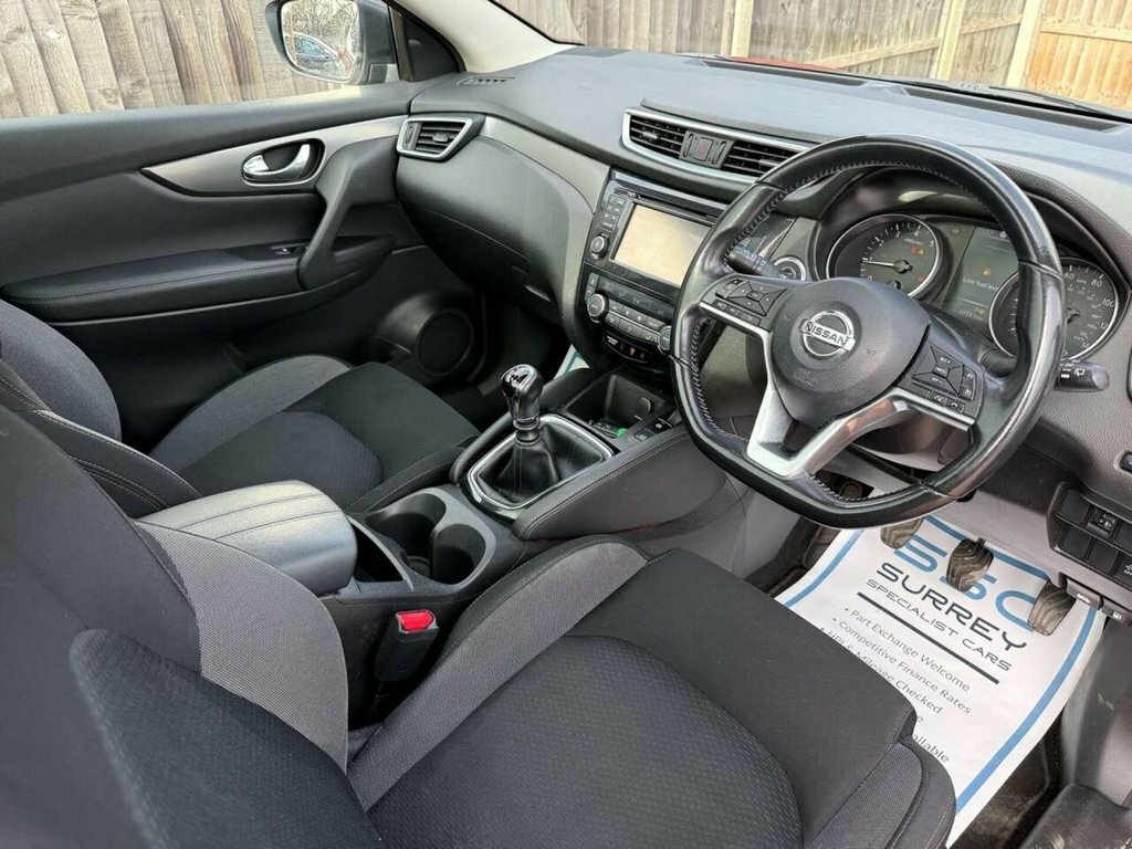 Nissan Qashqai 1.3L N-connecta BT68BLF Red #5