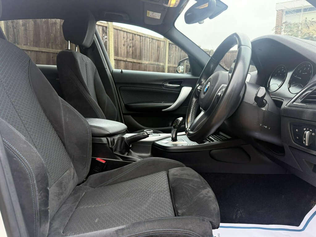 BMW 1 Series 1.5L M Sport MW67HNH White #5
