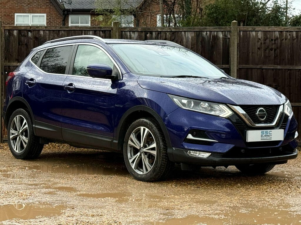Nissan Qashqai 1.2L N-connecta Blue