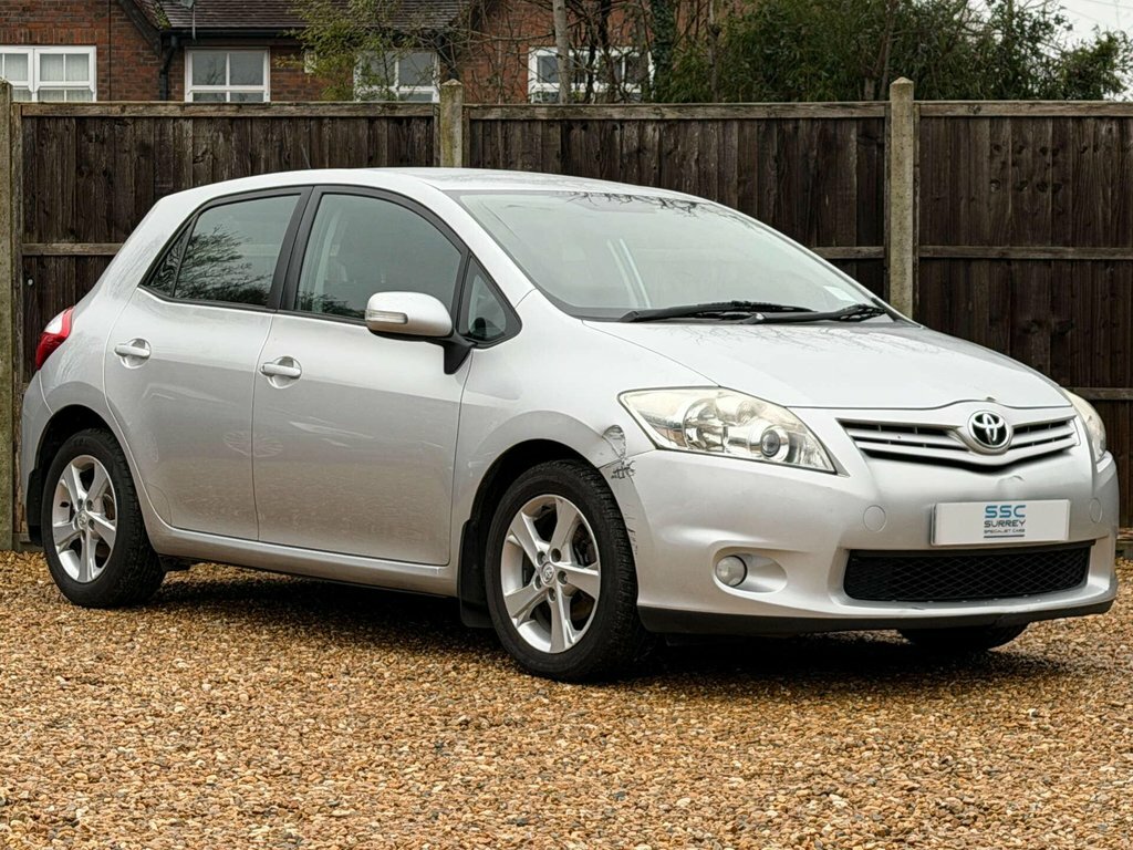 Toyota Auris 1.6L Tr Silver
