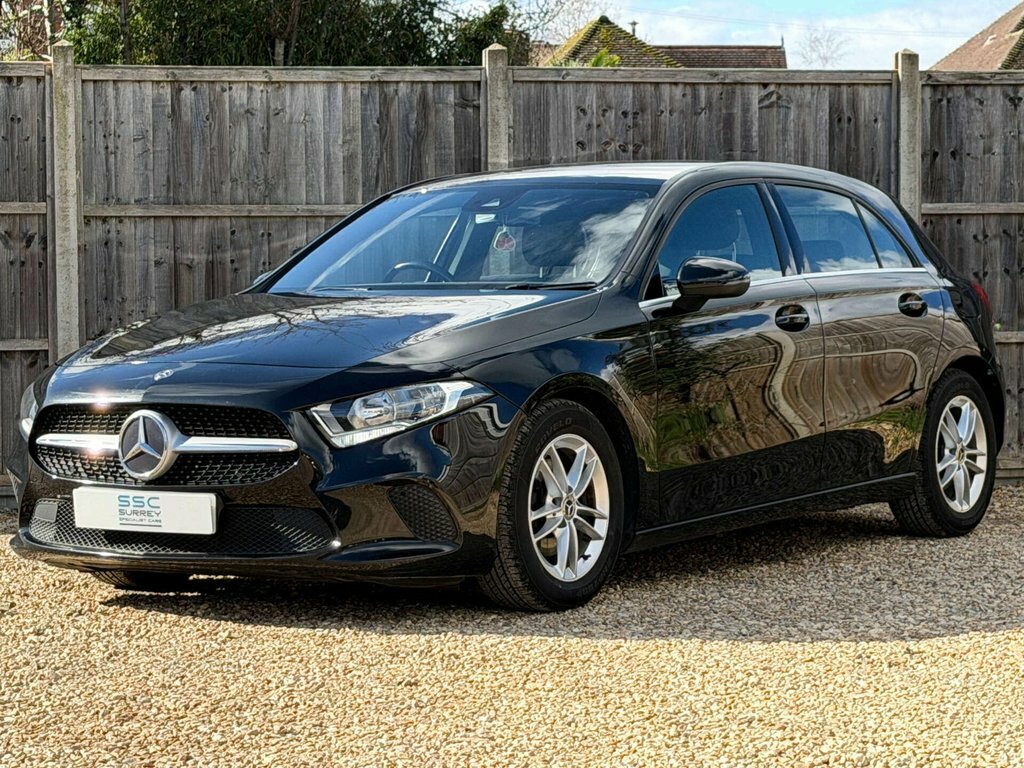 Mercedes-Benz A Class 1.5L Se OV69VKM Black #2