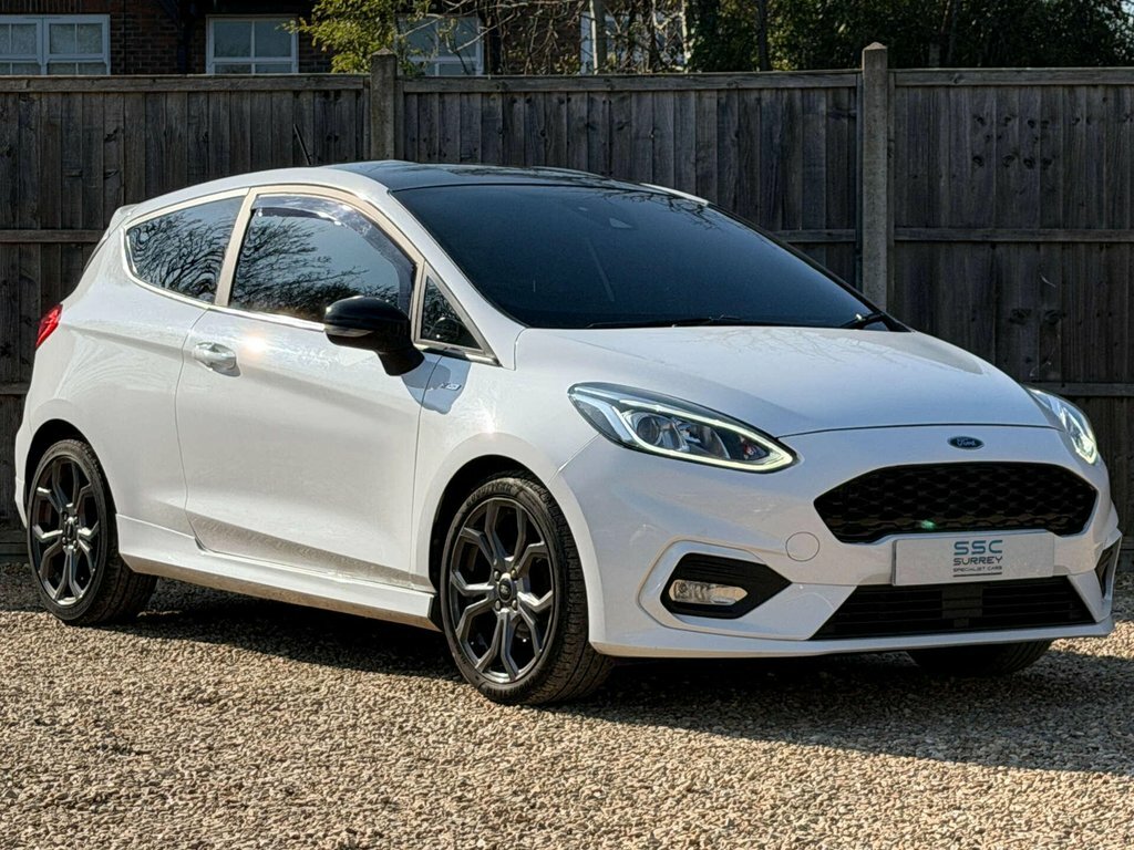 Ford Fiesta 1L St-line White