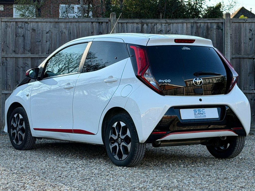 Toyota Aygo X 1L X-trend FY70TYF White #4