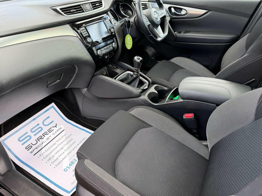 Nissan Qashqai 1.3L N-connecta OV58SUM Black #6