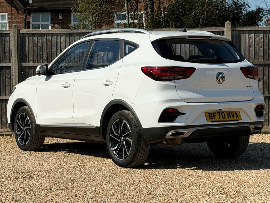 MG ZS 1.5L Exclusive BF70NVA White #4