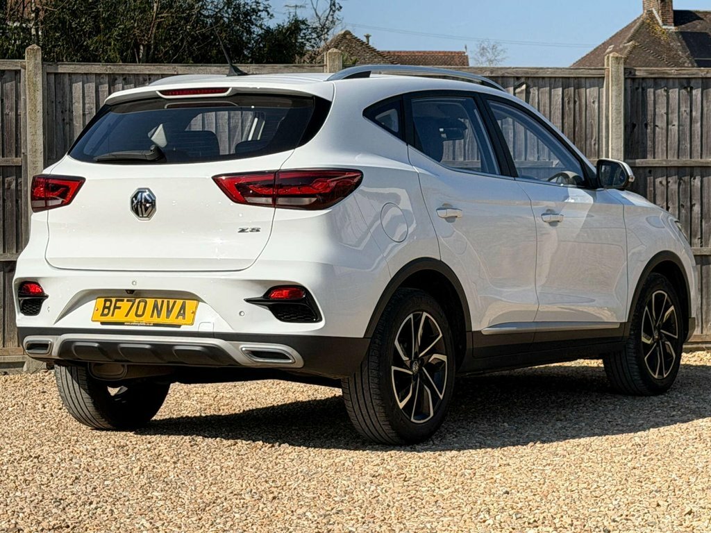 MG ZS 1.5L Exclusive BF70NVA White #3