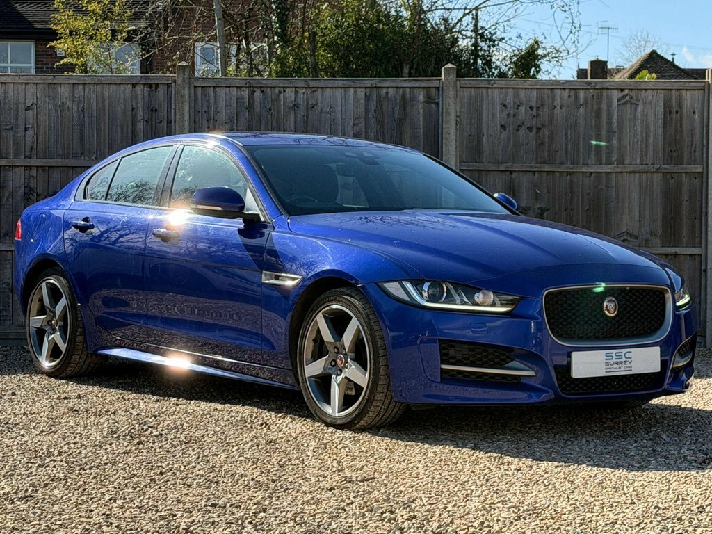 Jaguar XE 2L R-sport Blue
