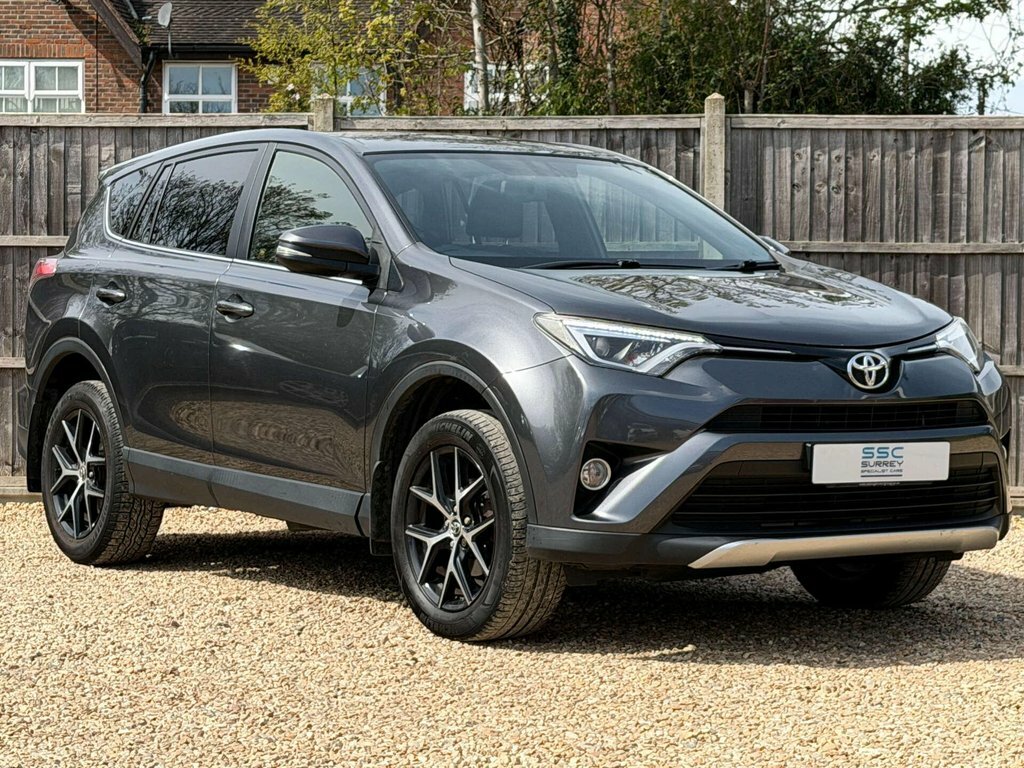 Toyota Rav 4 2L Icon Grey