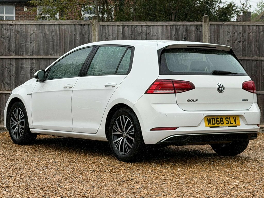 Volkswagen Golf 1.5L Se Nav MD68SLV White #4
