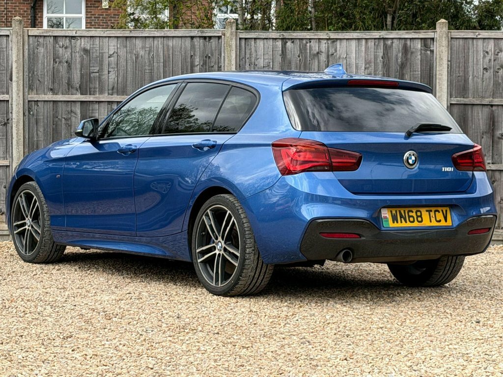BMW 1 Series 1.5L M Sport Shadow Edition WN68TCV Blue #4