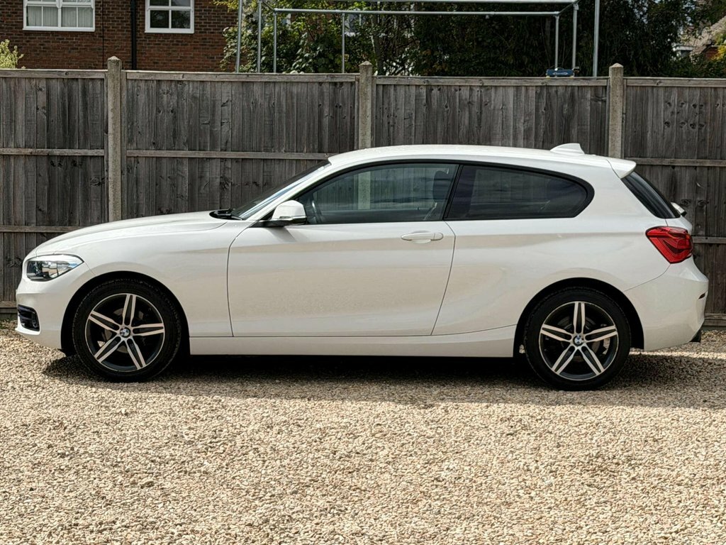 BMW 1 Series 1.5L Sport WT18BZR White #5