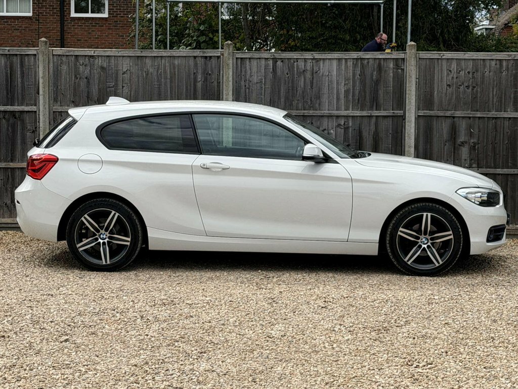 BMW 1 Series 1.5L Sport WT18BZR White #6