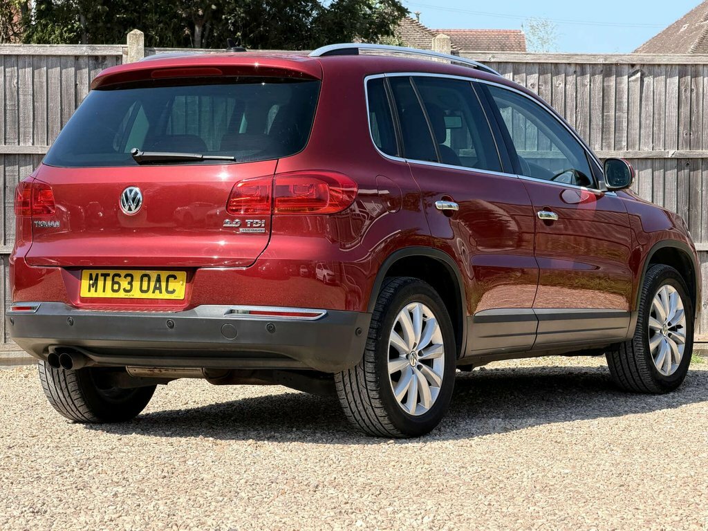 Volkswagen Tiguan 2L Match Red #3