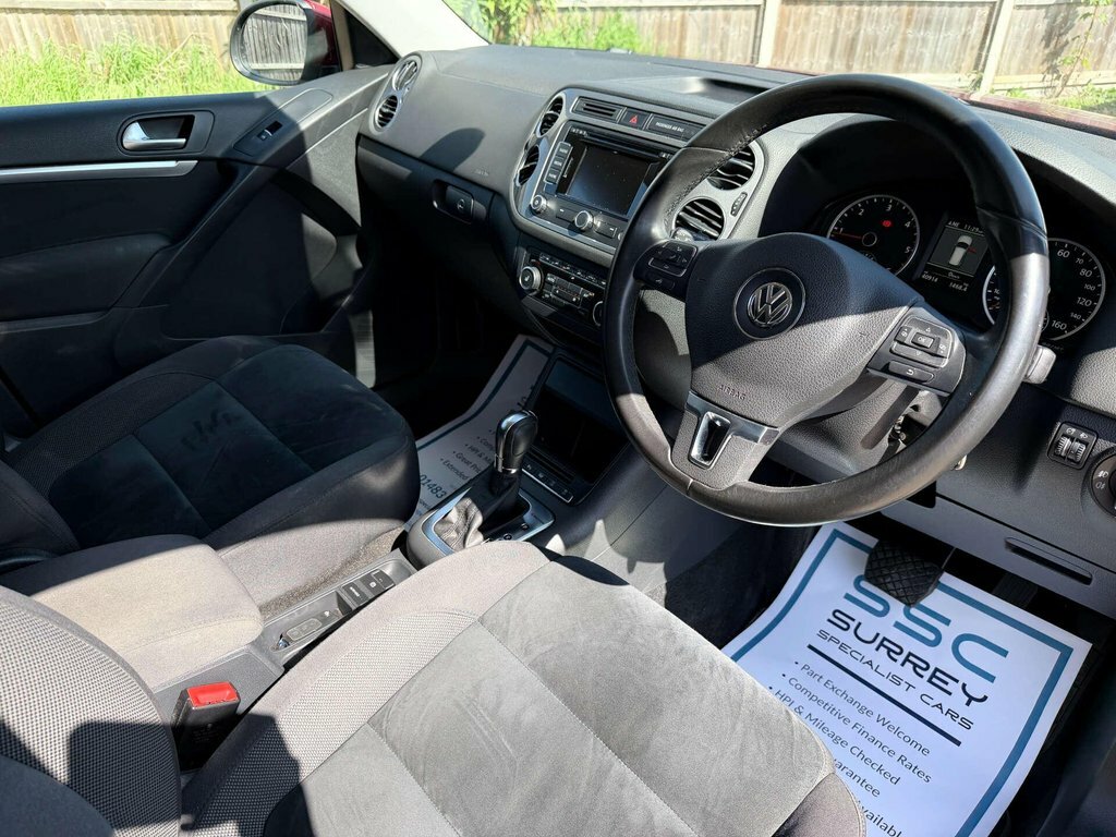 Volkswagen Tiguan 2L Match Red #5