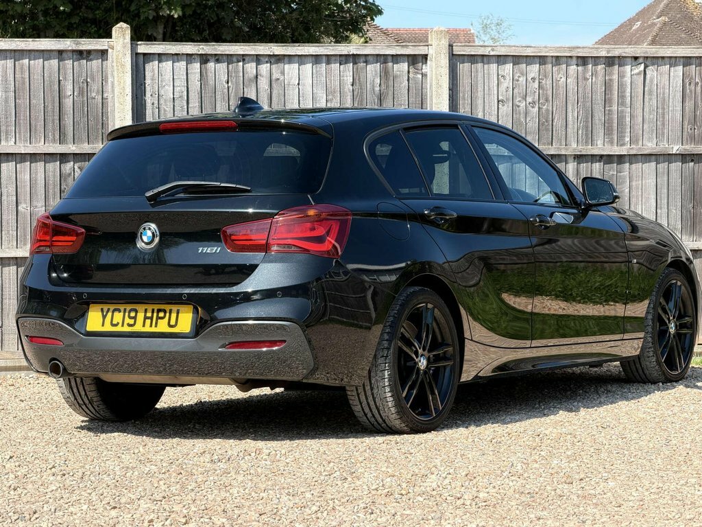 BMW 1 Series 1.5L M Sport Shadow Edition YC19HPU Black #4