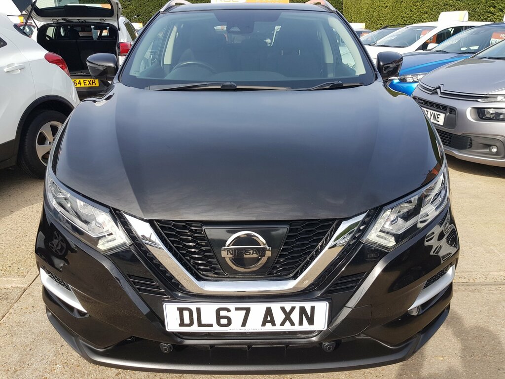 Nissan Qashqai 1.2 Dig-t N-connecta - Sat-nav Pan Roo DL67AXN Black #5