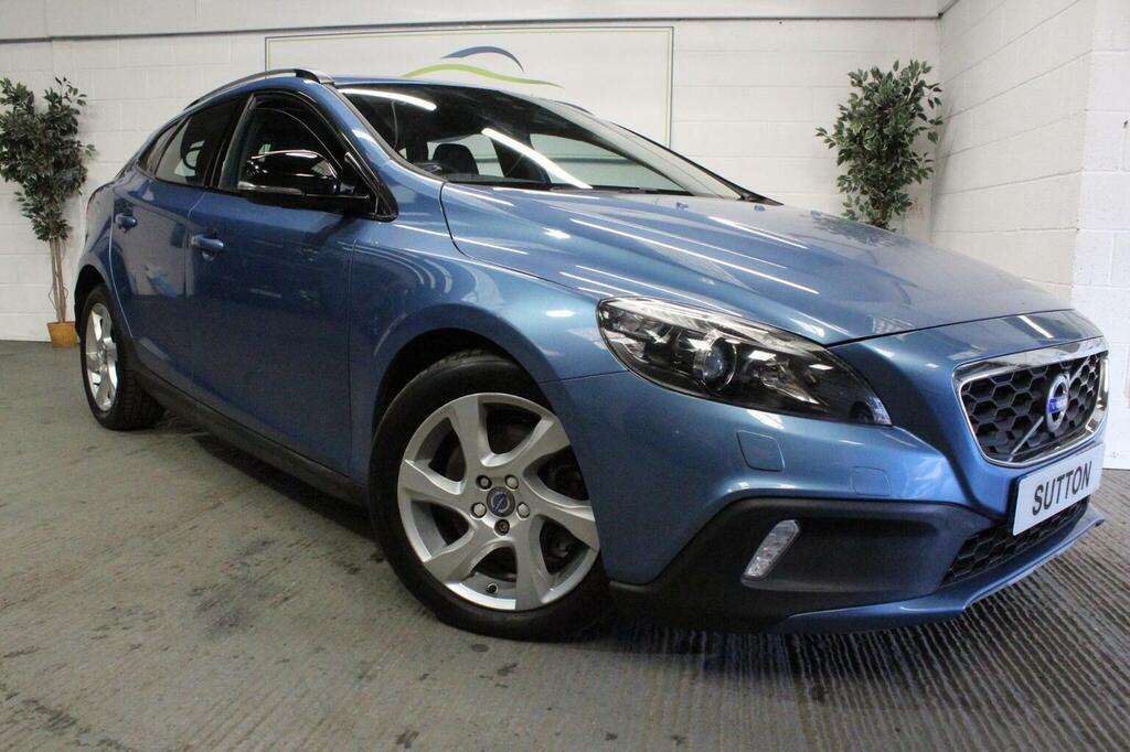 Volvo V40 Cross Country Hatchback 2.0 D2 Lux Euro 6 Ss 201616 Blue