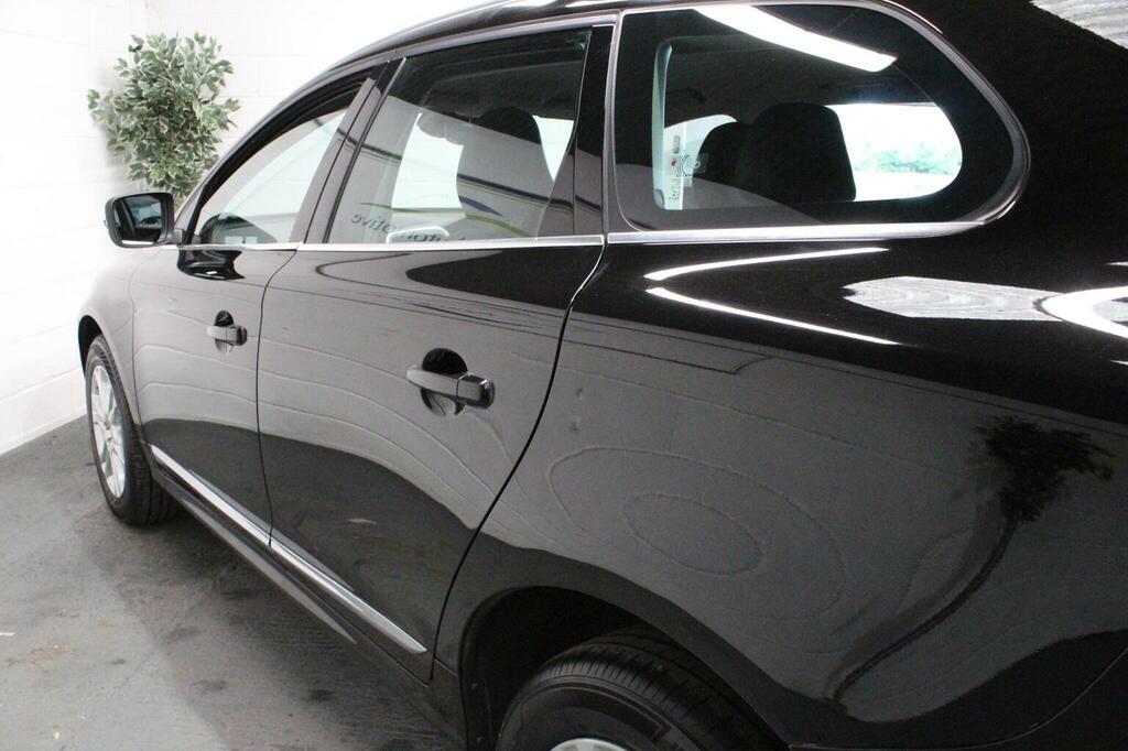 Volvo XC60 Suv 2.4 D5 Se Lux Nav Awd Euro 6 Ss 2 GJ65GVL Black #6