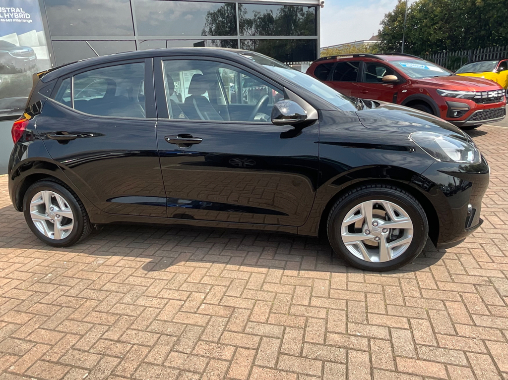 Hyundai I10 1.0 Se Connect Hatchback YR23XLZ #3