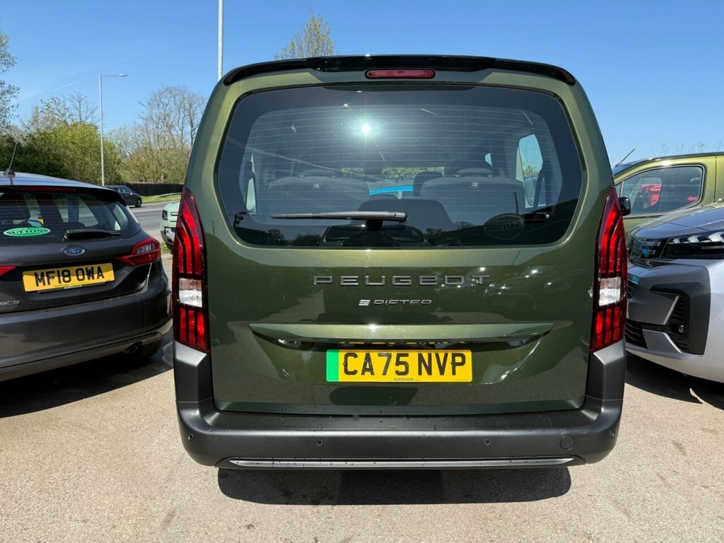 Peugeot e-Rifter Mpv Green #6