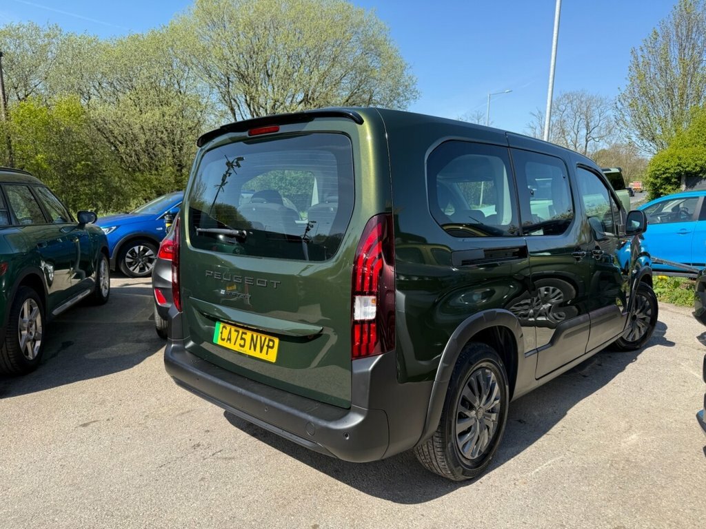 Peugeot e-Rifter Mpv Green #4